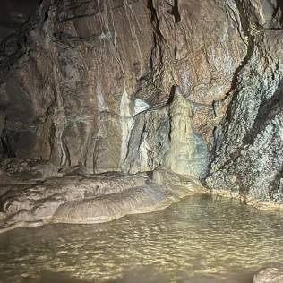Iniciación a la Espeleología (Montanejos, Castellón)