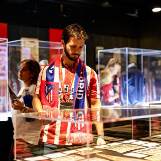 Tour Guiado por el Estadio del Atlético de Madrid y Museo Interactivo (Madrid)