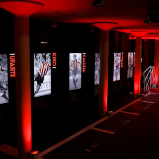 Tour Guiado por el Estadio del Atlético de Madrid y Museo Interactivo (Madrid)