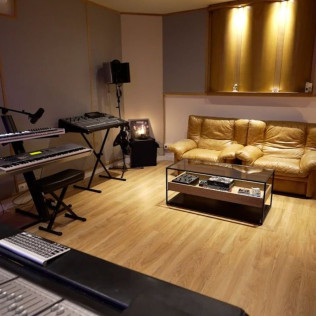Estudio de Grabación: Haz Realidad tu Sueño Musical (Barcelona)