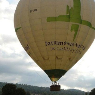 Escapada Relax con Spa Privado y Vuelo en Globo con Fotos y Vídeo (Soria)