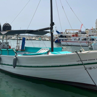 Excursión en Barca Tradicional Ibicenca con Bebidas, Tapas, Snorkel, Paddle Surf y Sea Scooter (Sant Antoni, Ibiza)