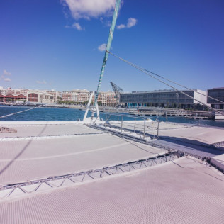 Día en el Mar Valencia: Excursión en Catamarán con Comida (Valencia) 