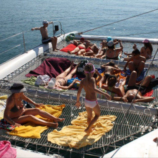 Excursión en Catamarán a Vela (Cambrils, Tarragona)