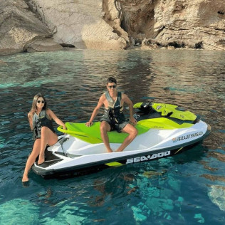 Excursión en Moto de Agua a Cala Tarida o Cala Conta (Ibiza)
