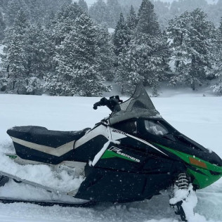 Excursión en Moto de Nieve Biplaza (Encamp, Andorra)