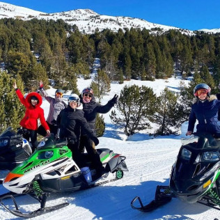 Excursión Nocturna Privada en Moto de Nieve Biplaza - 2 motos de nieve (Encamp, Andorra)