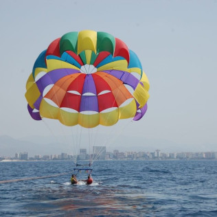 Parasailing (Alicante)