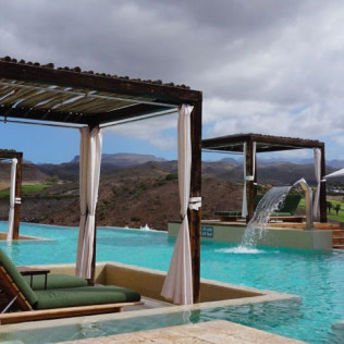 Spa Nocturno y Masaje para Parejas con Postre y Cava en Be Aloe Wellness by Salobre Hotel Resort & Serenity 5* (Maspalomas, Gran Canaria)