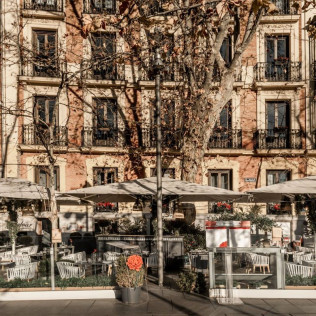 Vermut Gourmet para dos en la Terraza del Hospes Puerta de Alcala 5* (Madrid)