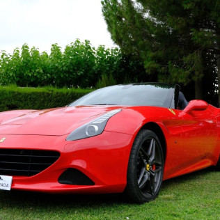 Conducción de Ferrari California T por Carretera (Fraga, Huesca)