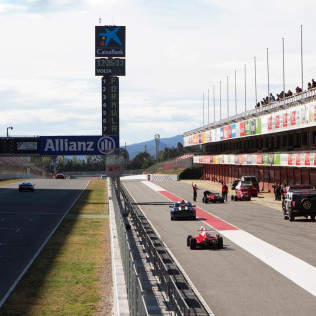 Trío de Coches: Ferrari, Lamborghini y Porsche + Vuelta en Coche de Alta Gama (Barcelona)