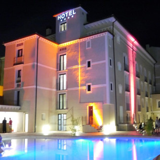 Escapada Romántica con Circuito Termal en Hotel Balneario Alhama de Aragón 4* (Zaragoza)