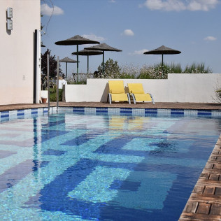 Escapada con Cena en Habitación Doble o Suite de Aal Cachucho (San Agustín del Guadalix, Madrid)