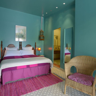 Escapada con Cena en Habitación Doble o Suite de Aal Cachucho (San Agustín del Guadalix, Madrid)