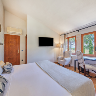Escapada de 2 Noches con Desayuno en Virrey Finca Hotel 4* (Inca, Mallorca)