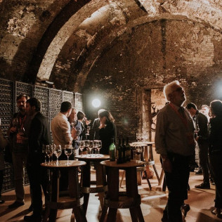Visita a Bodegas Franco Españolas con Cata Rioja vs Ribera (Logroño, La Rioja)