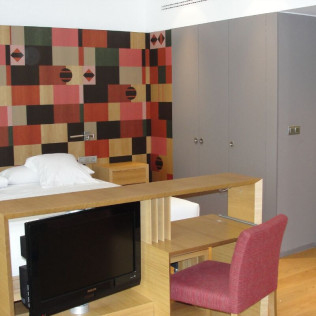 Escapada Romántica con Circuito Spa y Cena Especial en Habitación Superior de Balneario de Panticosa 4* (Huesca)