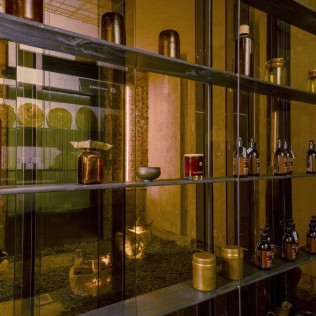 Experiencia Aguaespuma: Terma Privada y Masaje para dos en Halmma (Madrid)