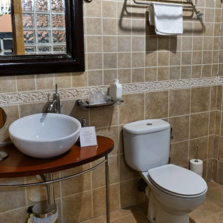 Escapada de 1 o 2 Noches con Opción a Cena en Sinagoga Posada Real 4* (Peñaranda de Duero, Burgos)