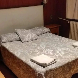 Escapada con Cena en Hostal Porta de Núria (Ribes de Freser, Girona)