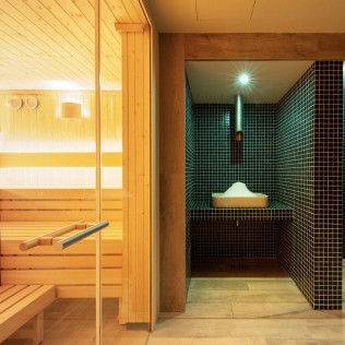 Zona de Aguas, Love Massage y Copa de Cava para dos en Spa Siargao de Hotel 1898 4* (Barcelona)