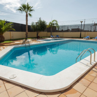Escapada en Hotel Abril (San Juan, Alicante)
