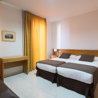 Escapada en Hotel Alta Garrotxa (Tortellà, Girona)