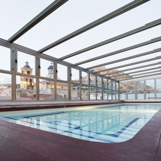 Acceso a Piscina Relax, Masaje Relajante y Comida o Cena para dos en Hotel Hospes Amérigo 5* (Alicante)