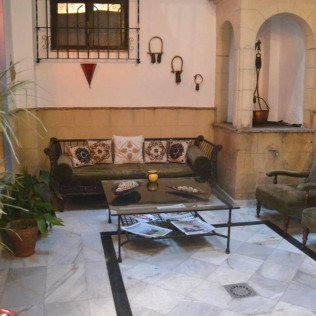 Escapada con Desayuno en Hotel La Fonda del Califa (Arcos De La Frontera, Cádiz)