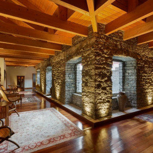 Escapada en Villa Deluxe con Spa y Desayuno en Hotel & SPA Monasterio de Boltaña 5* (Boltaña, Huesca) 