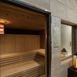 Circuito Spa y Masaje con Aromaterapia o Terapéutico en Hotel Catalonia Ramblas 4* (Barcelona)