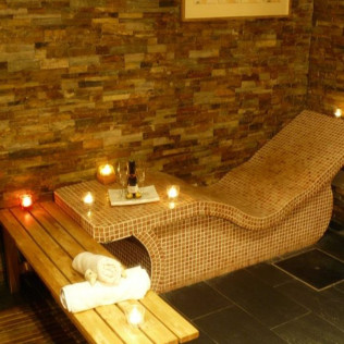 Escapada de 2 Noches con Spa Privado Romántico y Masaje Opcional en El Huerto del Abuelo (Almiruete, Guadalajara)