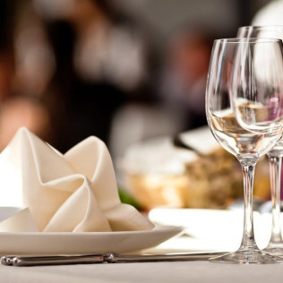 Escapada con Cena en Hotel Congreso 4* (Teo - Santiago de Compostela, A Coruña)