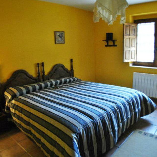 Escapada con Desayuno en Hotel Rural La Trocha de Hoyorredondo 4* (Hoyorredondo, Ávila)