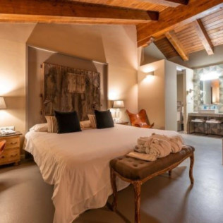 Escapada con Desayuno en Hotel Mas de Cebrián (Puertomingalvo, Teruel)