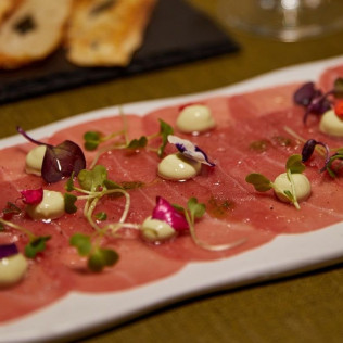 Escapada con Cena en Hotel Mas Lazuli 4* Sup (Pau, Girona)