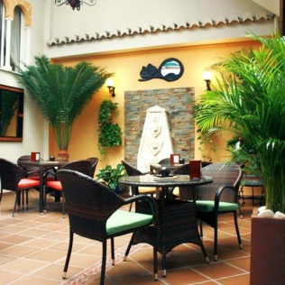 Escapada Relax en Hotel Maria Cristina y Piloto por un Día y Acompañante (Málaga)