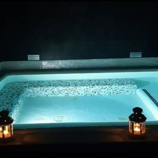 Piscina Termal y Terma Romana para dos en Hotel Balneario Playa de Coma-Ruga 4* (Tarragona)