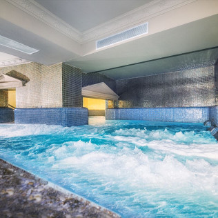 Circuito Spa para dos en Sallés Hotel Marina Portals 4* (Calvià - Portals Nous, Mallorca)