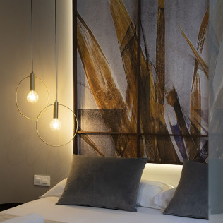 Escapada con Bañera de Hidromasaje en You&Co Hotel Quart Boutique (Valencia)