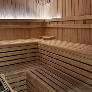 Circuito Spa y Masaje con Aromaterapia o Deeptissue en Radisson Collection Bilbao 5* (Bilbao, Vizcaya)