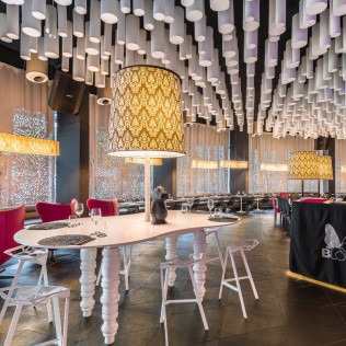 Cena para dos en Restaurante B-Lounge del Hotel Barceló Raval 4*S y Copa en la Terraza-Mirador 360º (Barcelona)