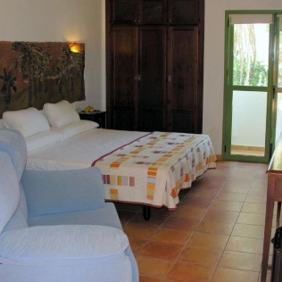 Escapada con Desayuno en Hotel de Naturaleza Rodalquilar & Spa Cabo de Gata 4* (Rodalquilar, Almería)