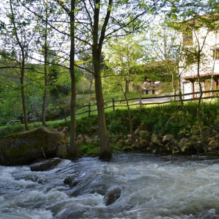 Escapada en Hotel Rural Alesga 3* (Teverga, Asturias)