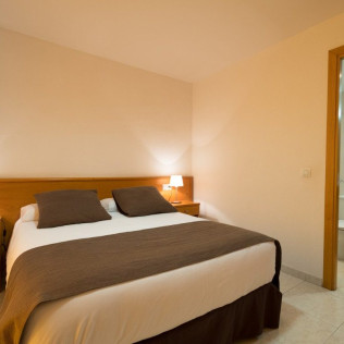 Escapada de 2 Noches con Desayuno en Hotel Rural Alta Garrotxa (Tortellà, Girona)