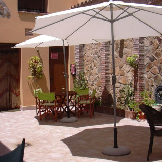 Escapada con Desayuno en Hotel Rural La Sinforosa 4* (Alange, Badajoz)