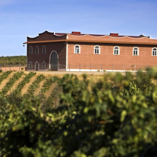 Escapada en Hotel Rural La Sinforosa 4* con Visita y Cata para dos en Bodega Las Encomiendas (Badajoz)