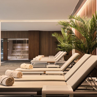 Circuito Spa y Comida o Cena para dos en Hotel Marina Badalona 4* (Badalona, Barcelona)