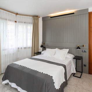 Escapada de 2 Noches con Desayuno en Hotel Panadeiramar (Sanxenxo, Pontevedra)
